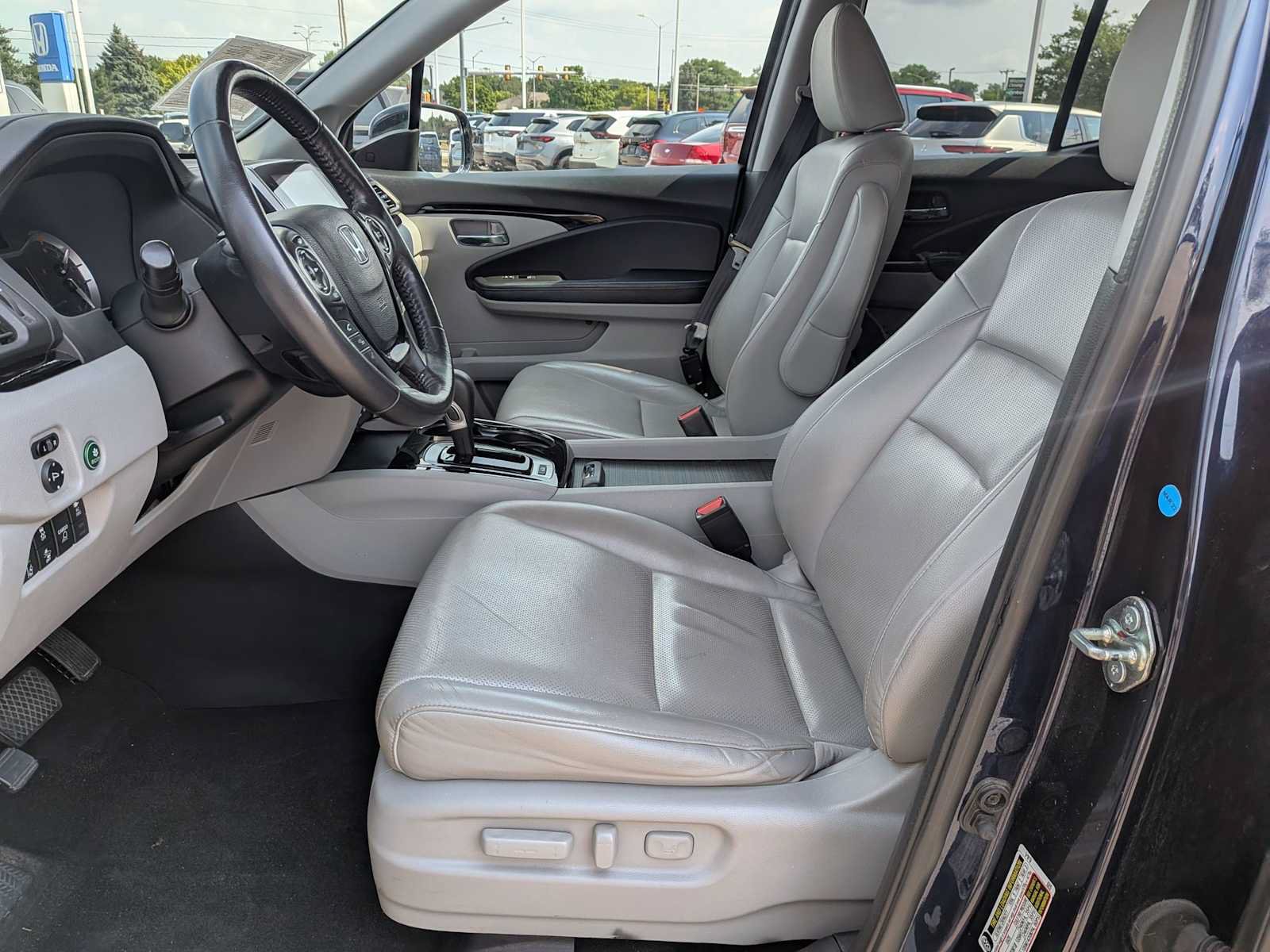Certified 2017 Honda Ridgeline RTL-E image 15