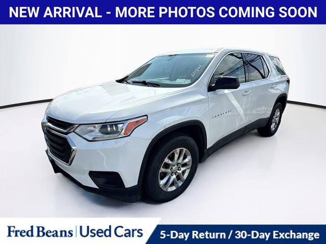 Used 2021 Chevrolet Traverse LS AWD/4WD image 1
