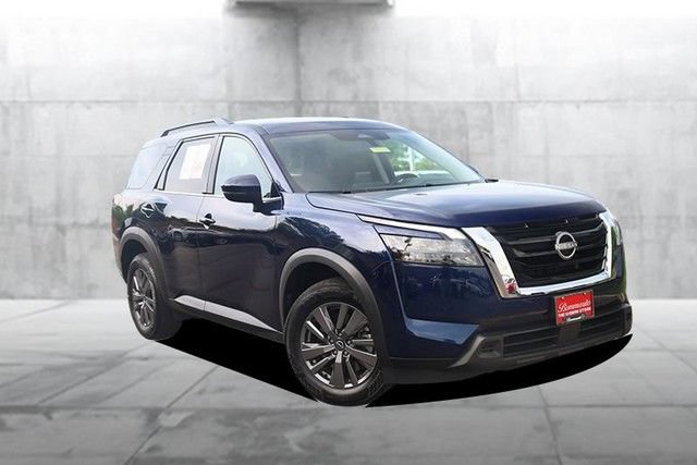 Certified 2025 Nissan Pathfinder SV AWD/4WD image 2