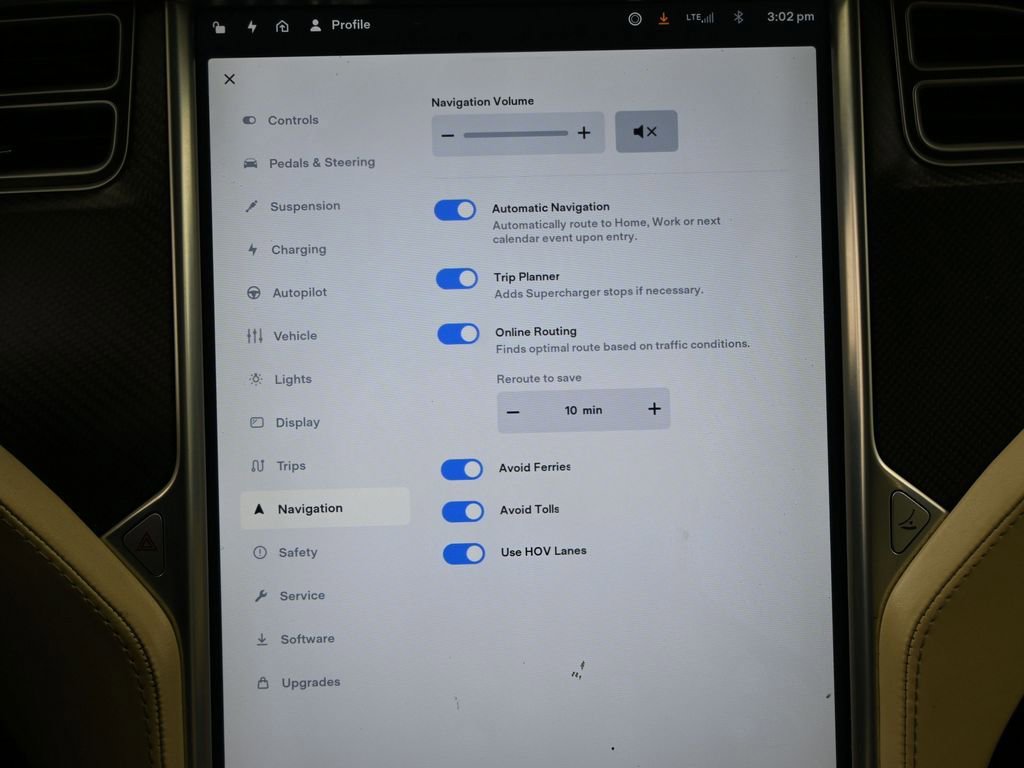 Used 2017 Tesla Model X 100D image 32