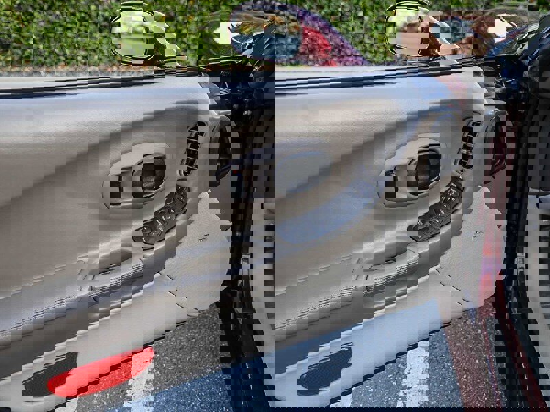 Used 2003 Chevrolet Corvette w/ Preferred Equipment Group1 image 33