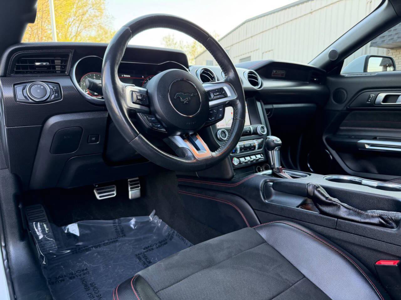 Used 2019 Ford Mustang GT Premium w/ Equipment Group 401A RWD image 26