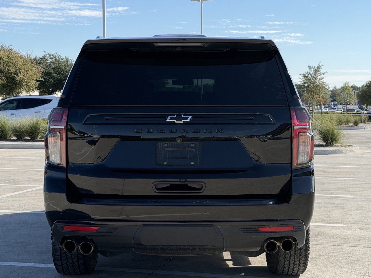 Used 2024 Chevrolet Suburban Z71 w/ Z71 Off-Road Package AWD/4WD image 5