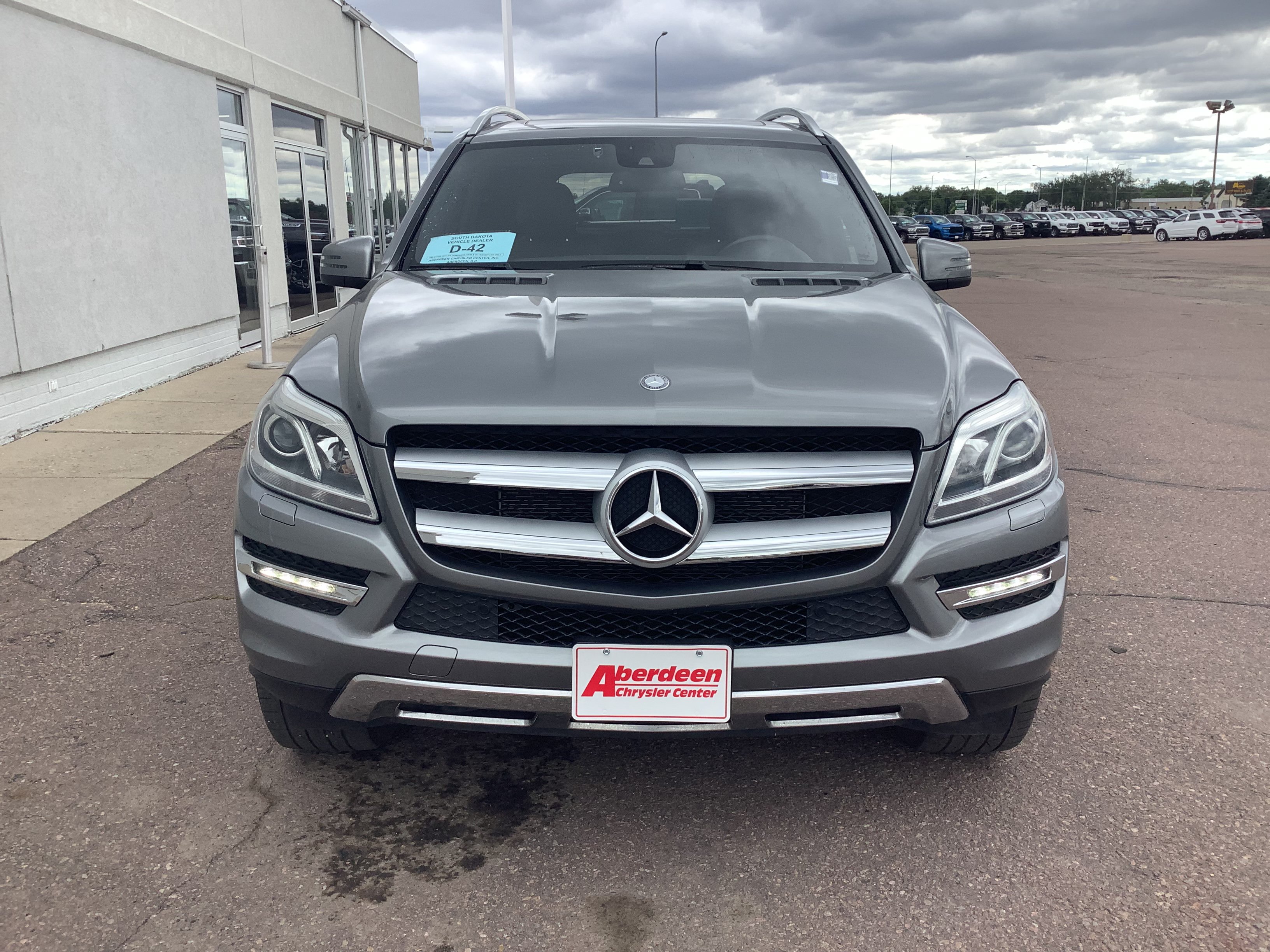 Used 2015 Mercedes-Benz GL 450 4MATIC image 3