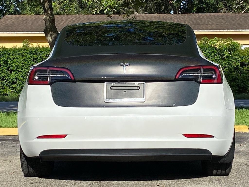 Used 2021 Tesla Model 3 Standard Range Plus RWD image 10