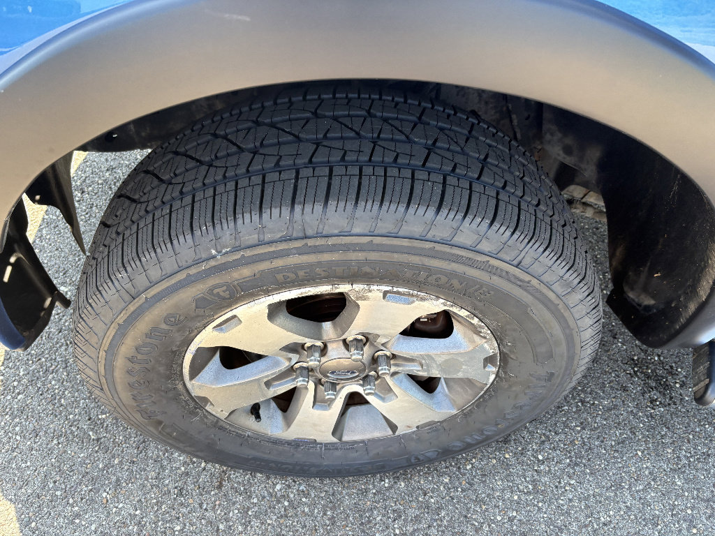 Used 2013 Ford F150 STX w/ Mid Equipment Group AWD/4WD image 9