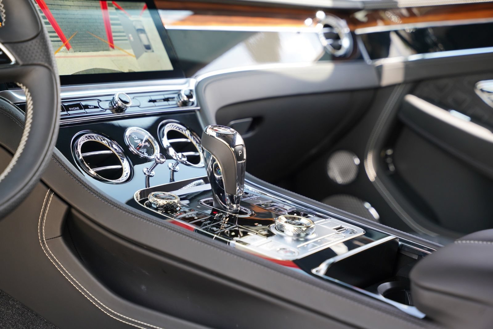 Used 2020 Bentley Continental GT AWD/4WD image 20