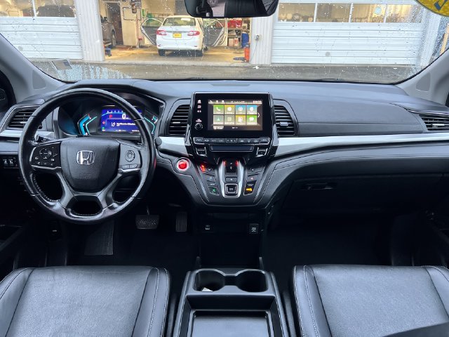 Used 2021 Honda Odyssey EX-L image 11