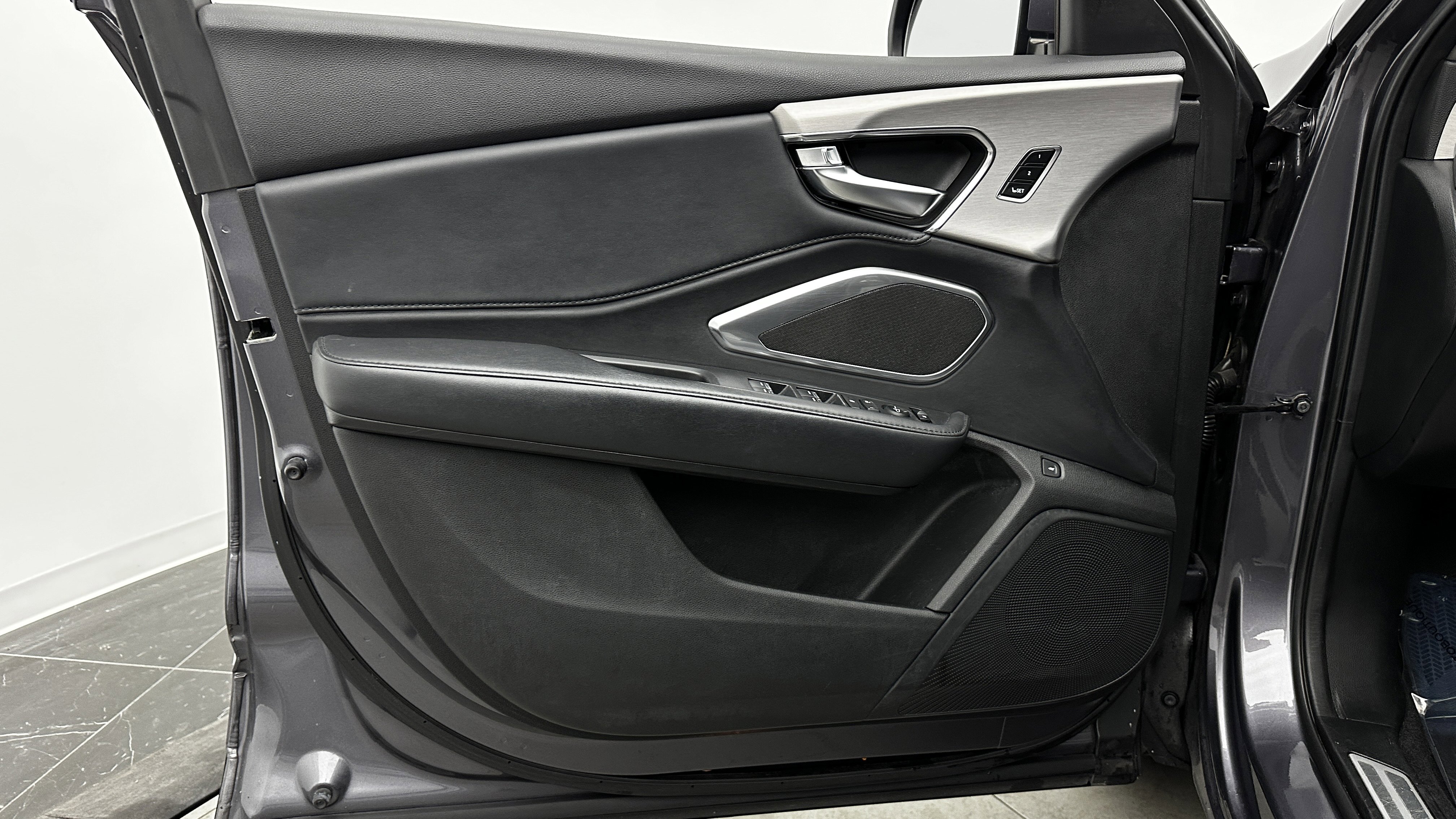 Used 2019 Acura RDX AWD image 11