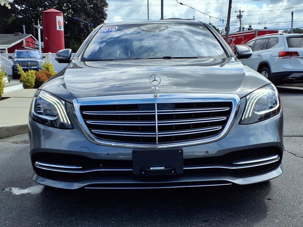 Used 2018 Mercedes-Benz S 560 4MATIC Sedan image 2
