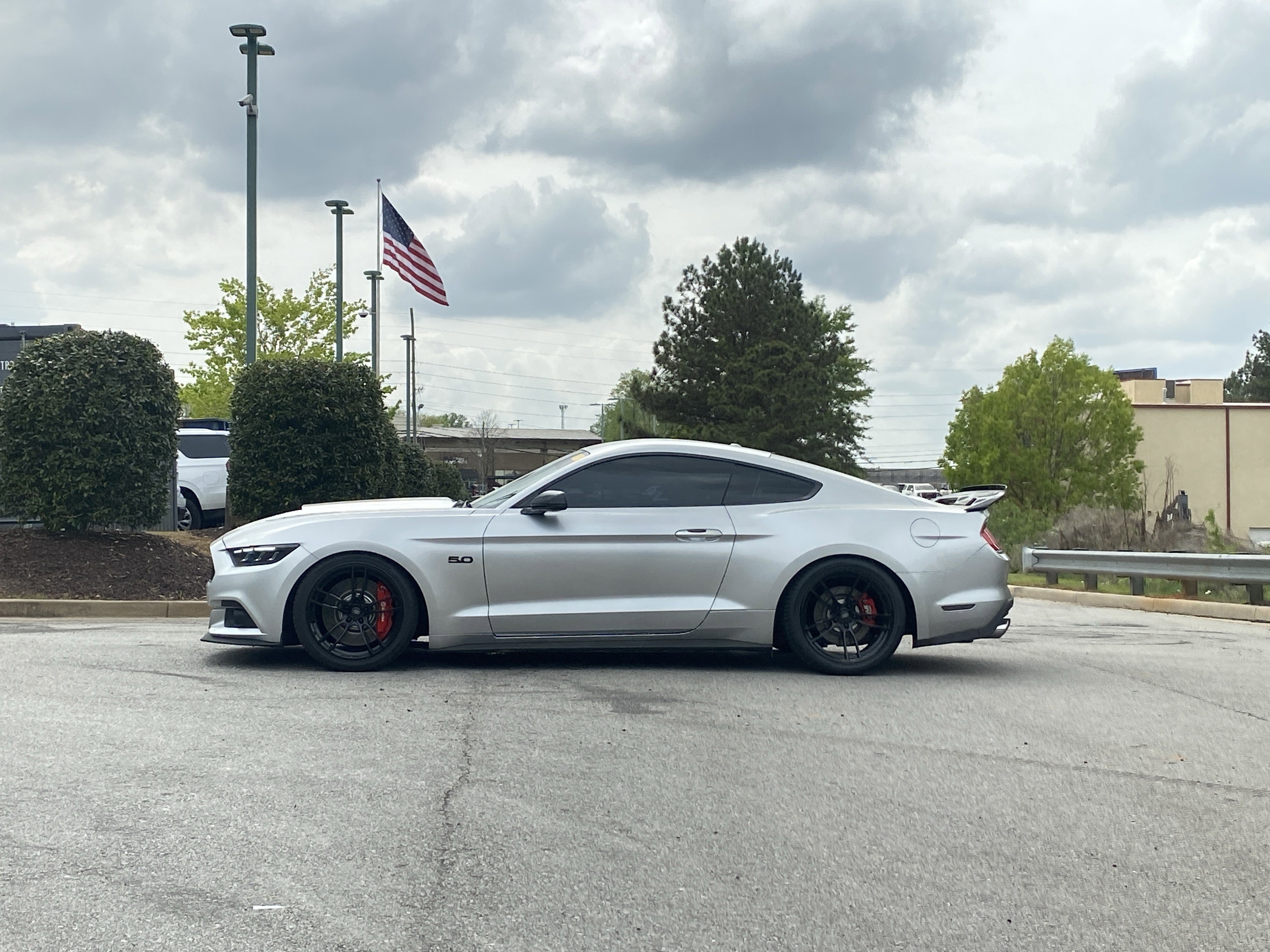 Used 2016 Ford Mustang GT Premium image 13