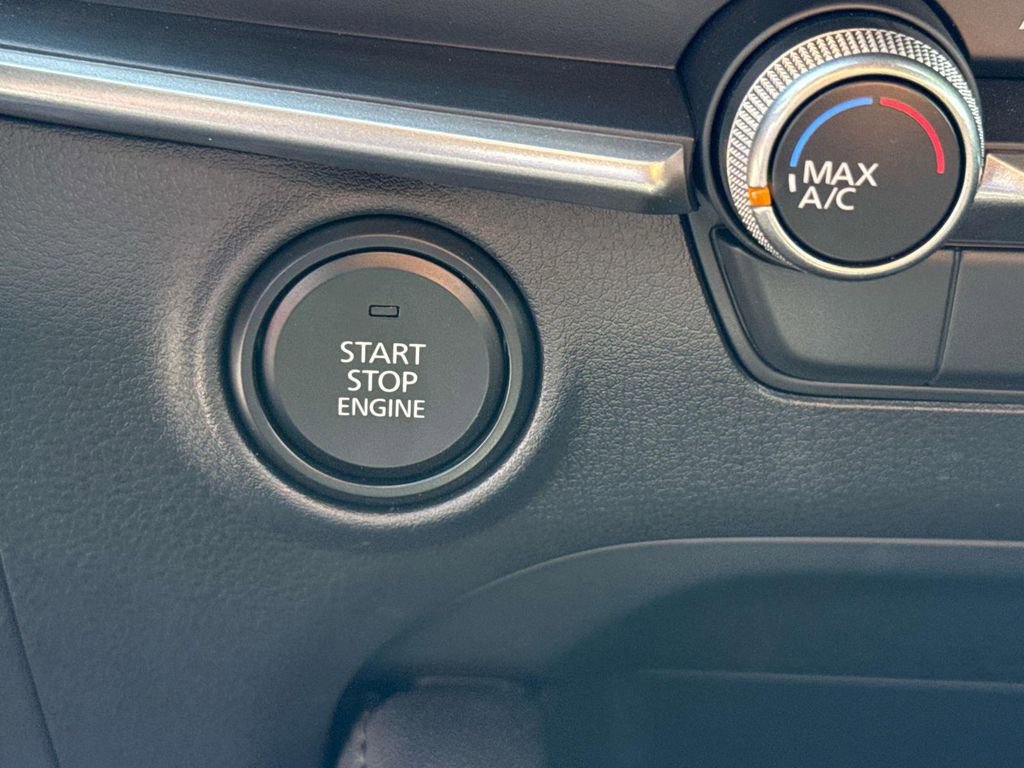 Certified 2025 MAZDA MAZDA3 s image 27