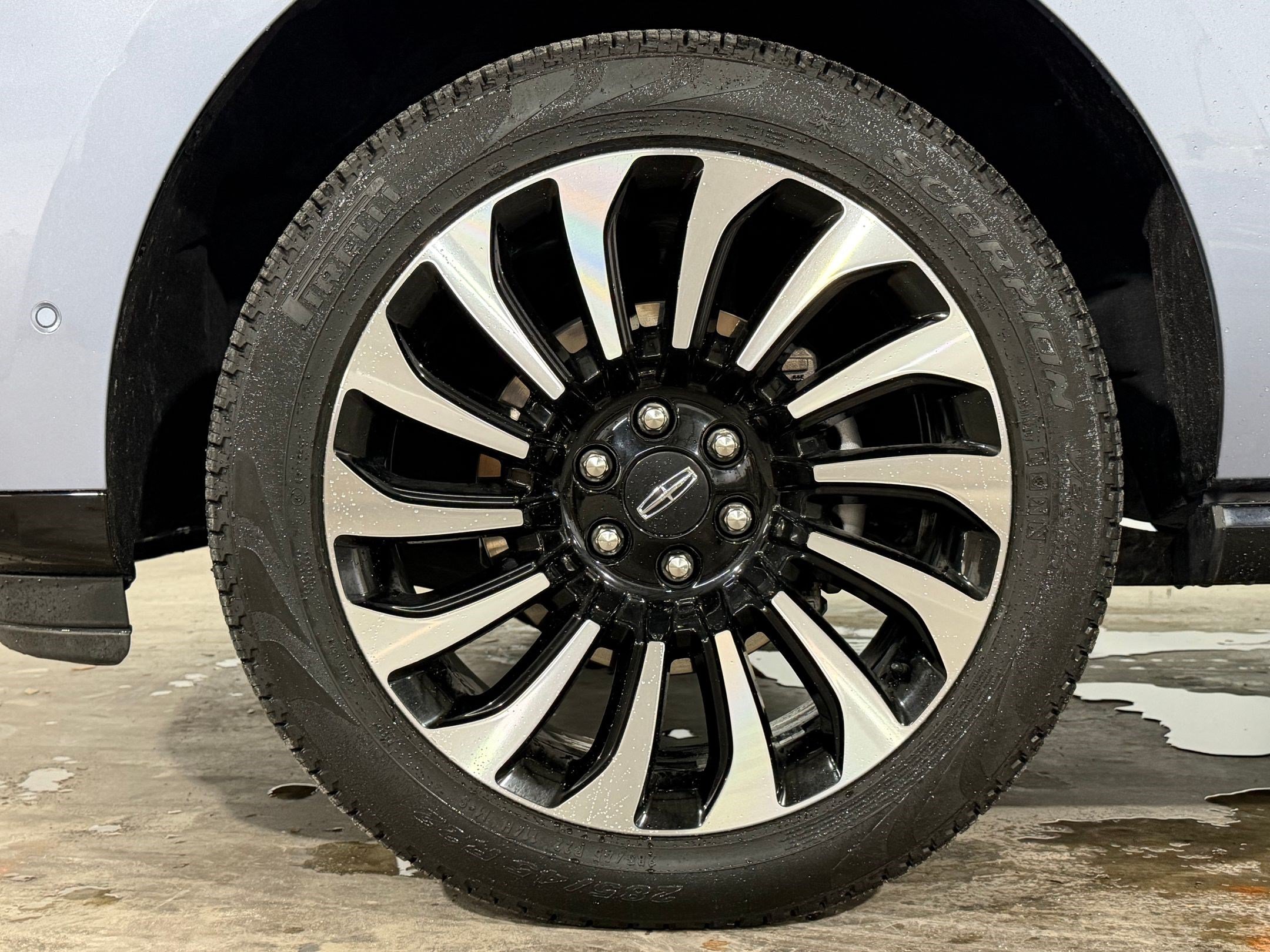 Used 2023 Lincoln Navigator L Black Label AWD/4WD image 11