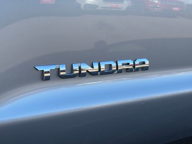 Used 2017 Toyota Tundra SR5 w/ TRD Off Road Package AWD/4WD image 21