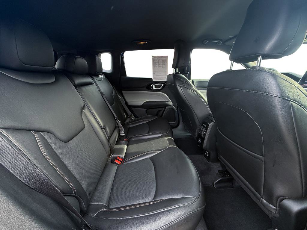 Used 2023 Jeep Compass Limited image 22