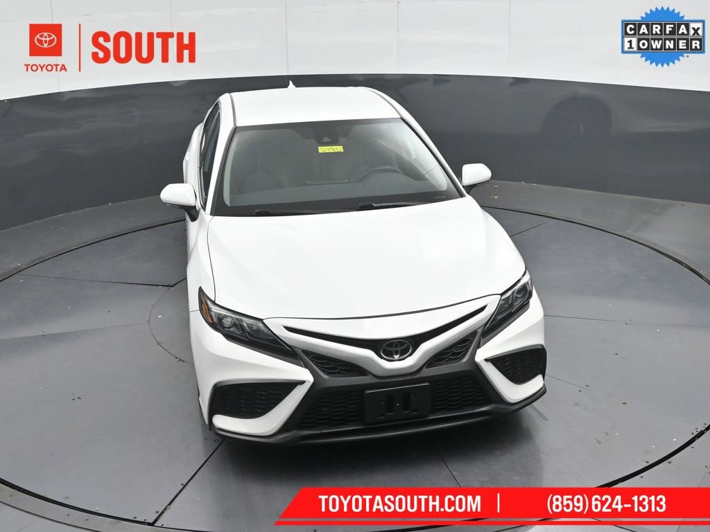 Used 2024 Toyota Camry SE image 50