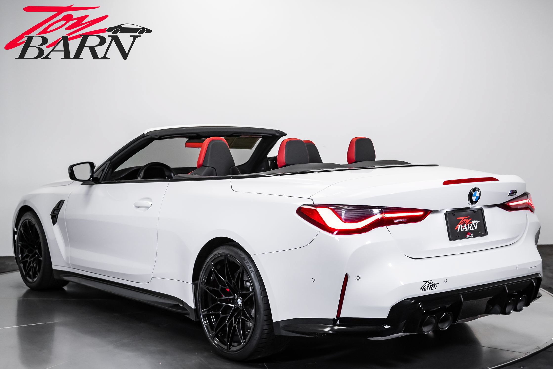 Used 2022 BMW M4 xDrive Competition AWD/4WD image 3