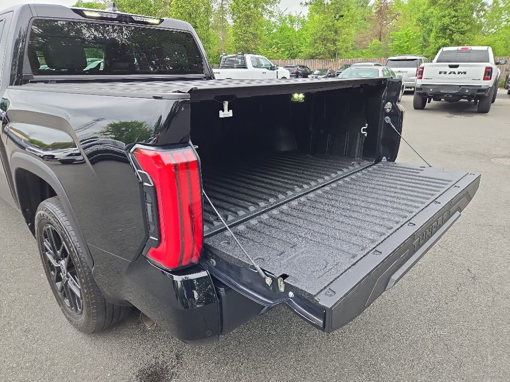 Used 2024 Toyota Tundra Limited AWD/4WD image 51
