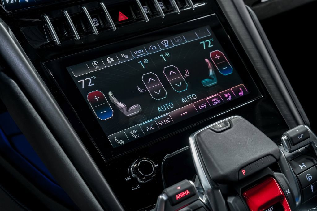 Used 2023 Lamborghini Urus S image 28