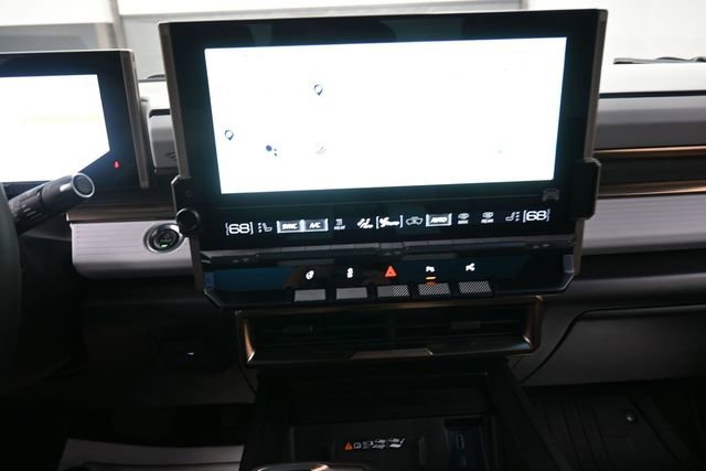 Used 2024 GMC Hummer EV 2X AWD/4WD image 10