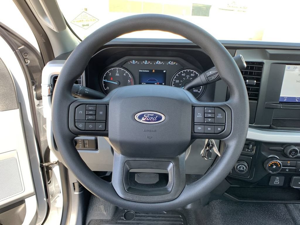 New 2025 Ford F350 XL w/ XL Chrome Package RWD image 24
