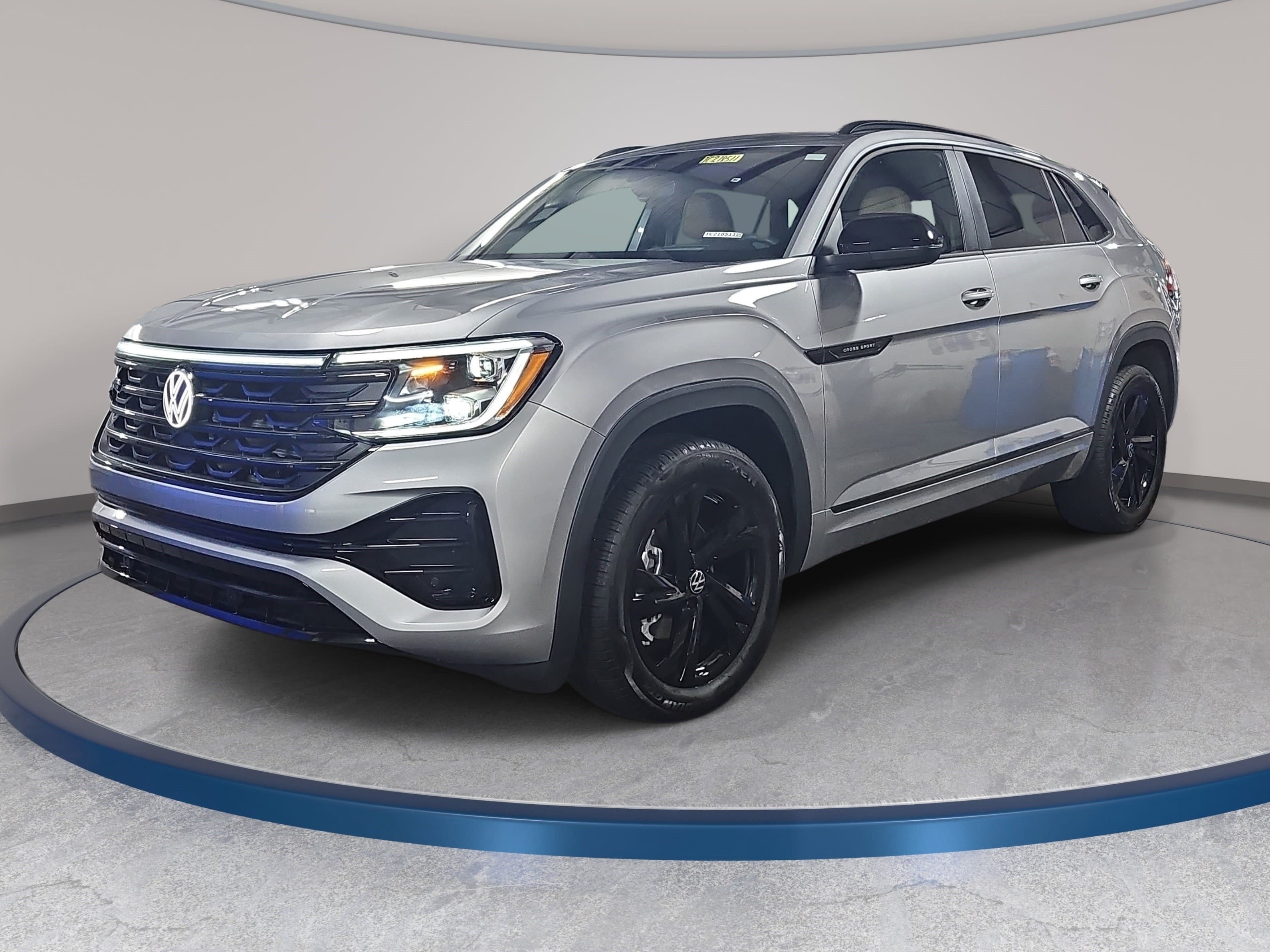Used 2026 Volkswagen Atlas Cross Sport SEL R-Line AWD/4WD image 1