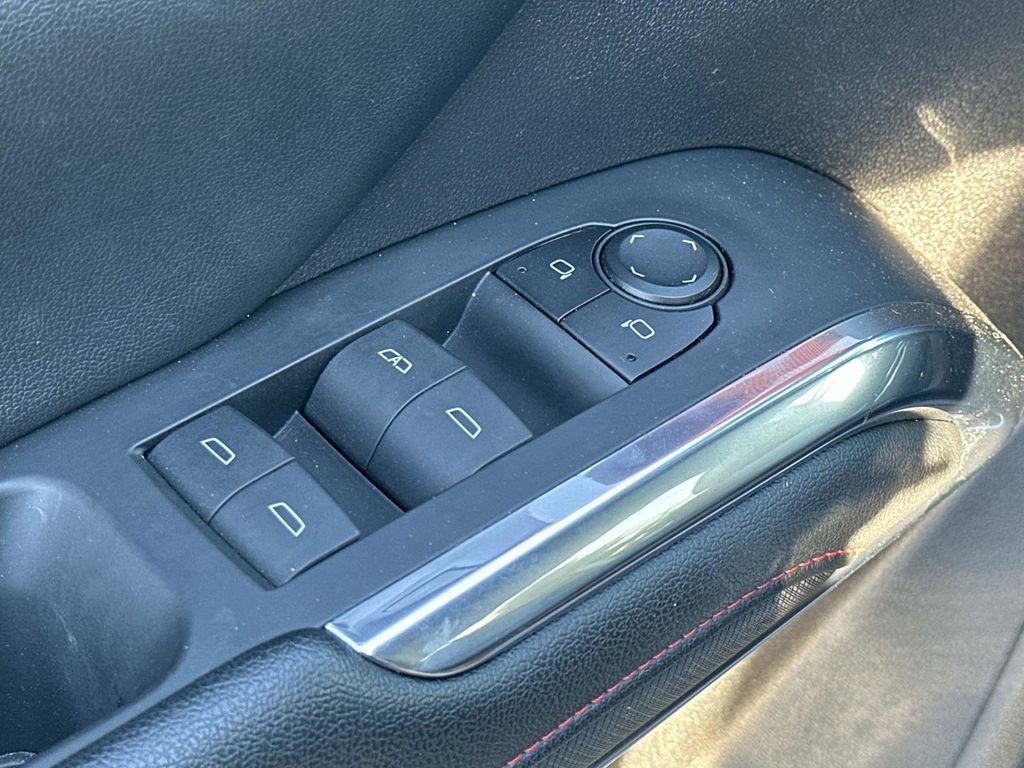 Used 2024 Chevrolet Traverse Z71 image 23