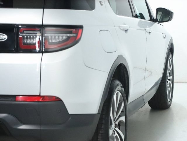 Certified 2022 Land Rover Discovery Sport S AWD/4WD image 8