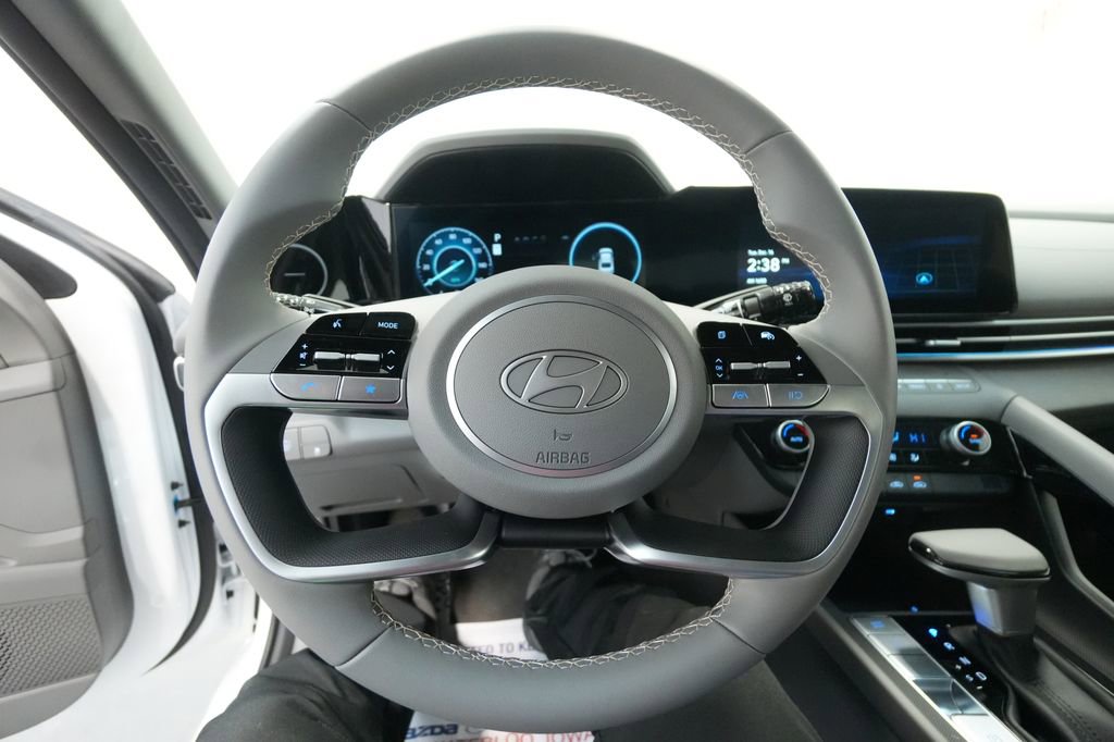 New 2026 Hyundai Elantra Sport image 36