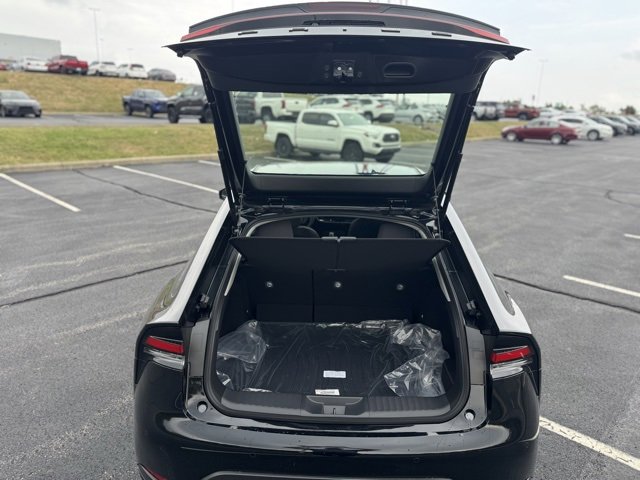 New 2026 Toyota Prius LE image 9