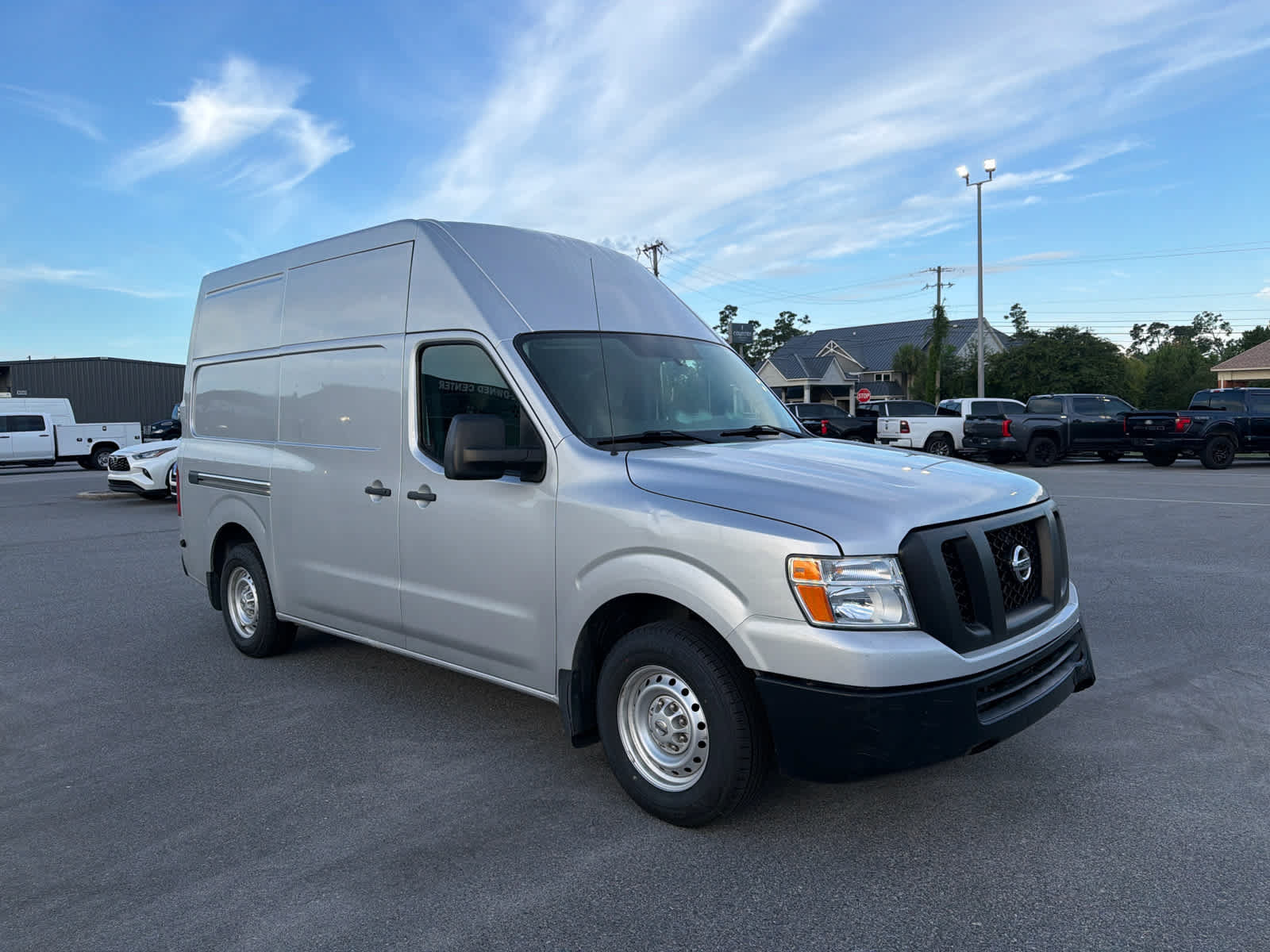 Used 2020 Nissan NV 2500 S RWD image 8