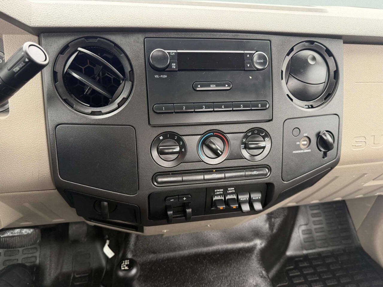 Used 2009 Ford F250 XL AWD/4WD image 24