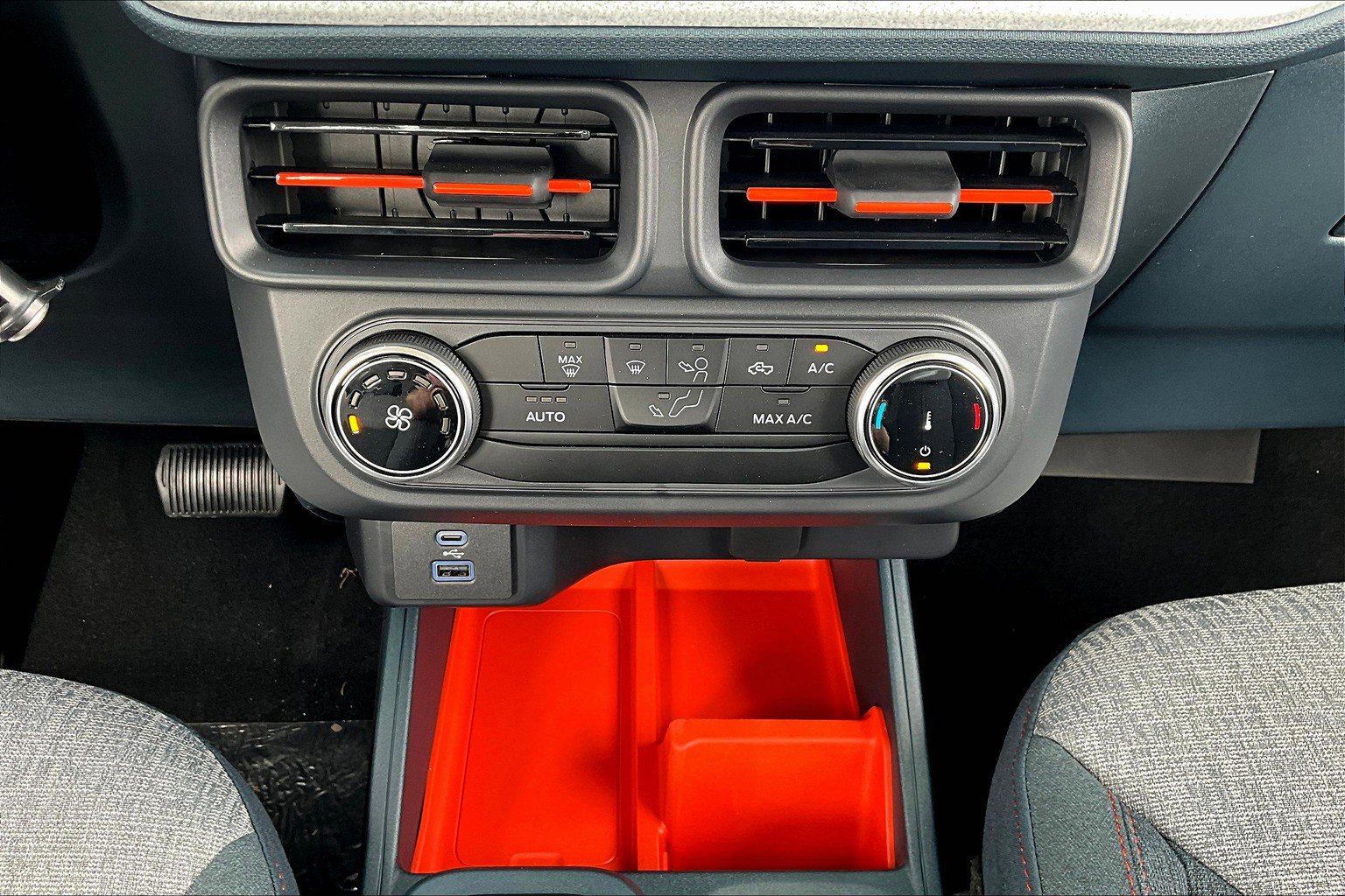 Used 2024 Ford Maverick XLT FWD image 37
