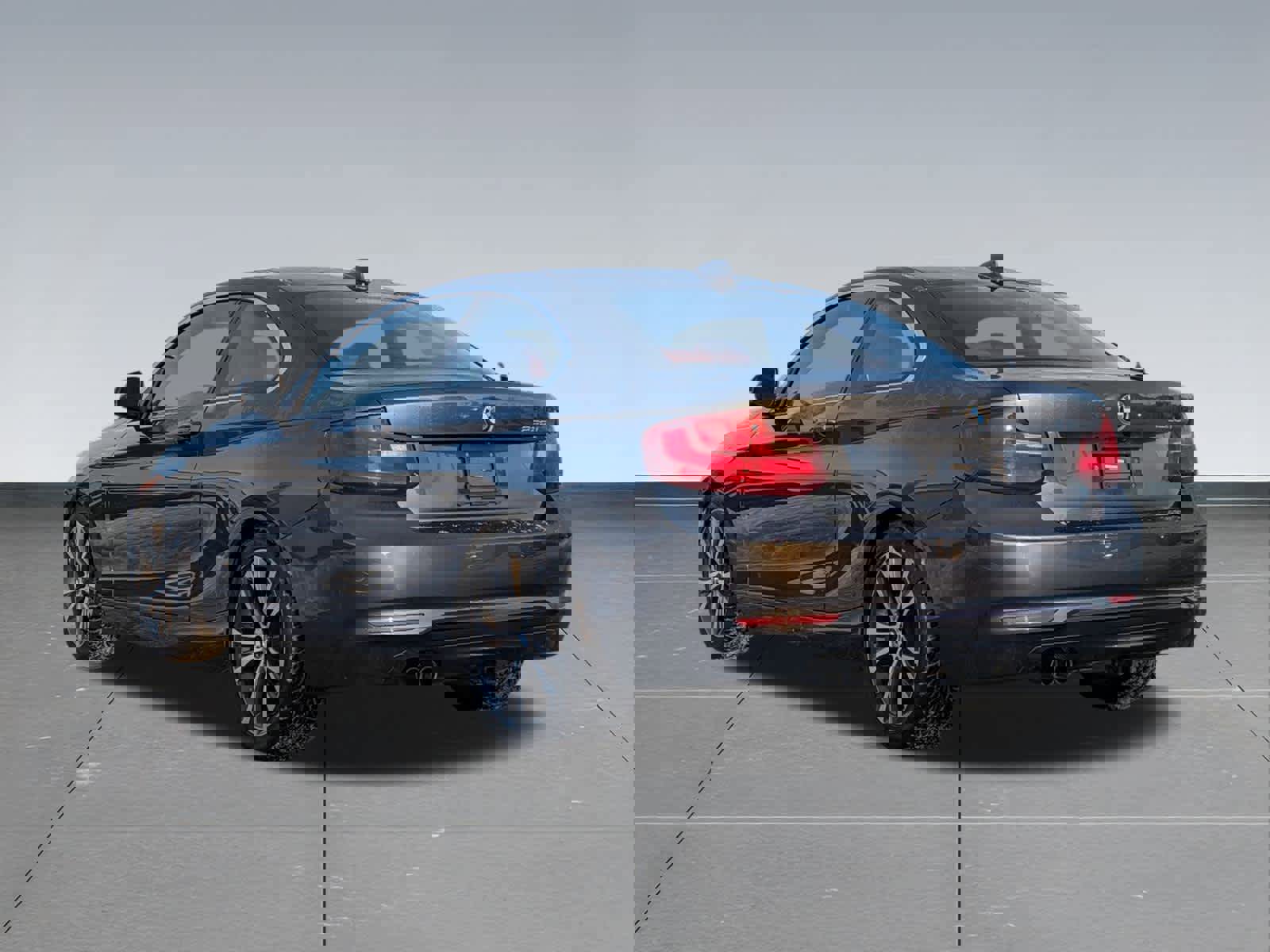 Used 2015 BMW 228i Coupe image 4