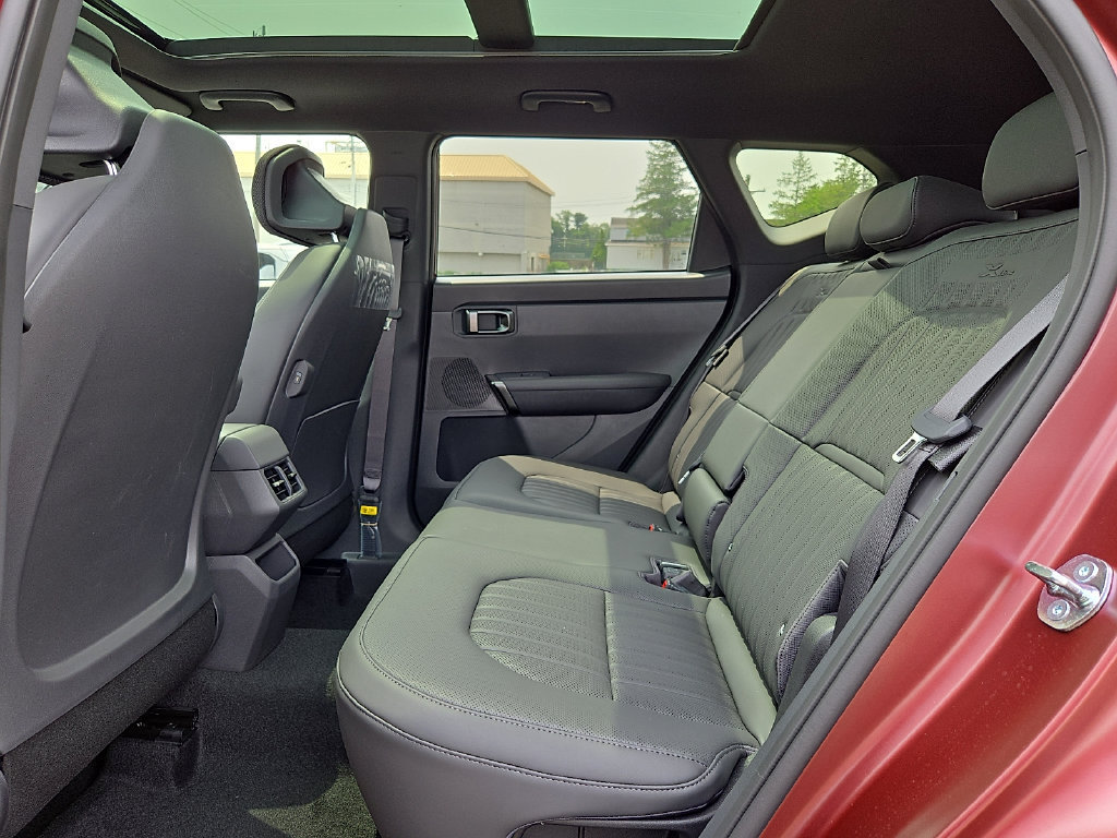 New 2027 Kia Seltos X-Line SX AWD/4WD image 5