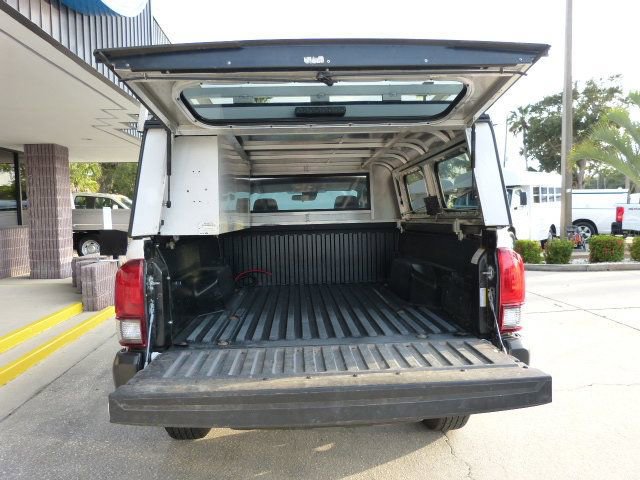 Used 2022 Toyota Tacoma SR image 13