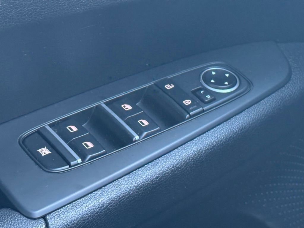 Used 2023 Kia Forte LXS w/ LXS Technology Package image 31