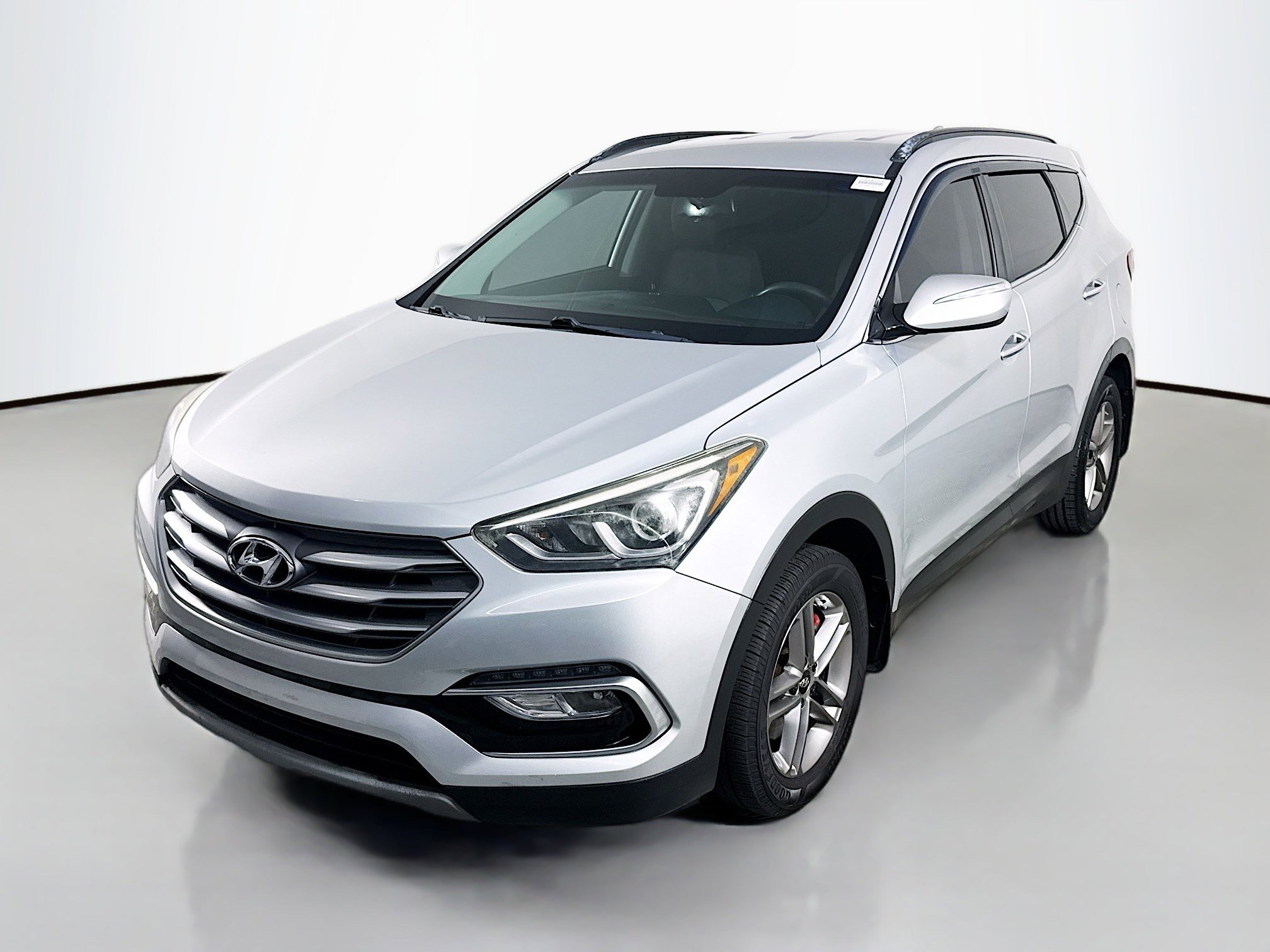 Used 2018 Hyundai Santa Fe Sport w/ 2.4L Value Package 02 FWD image 4