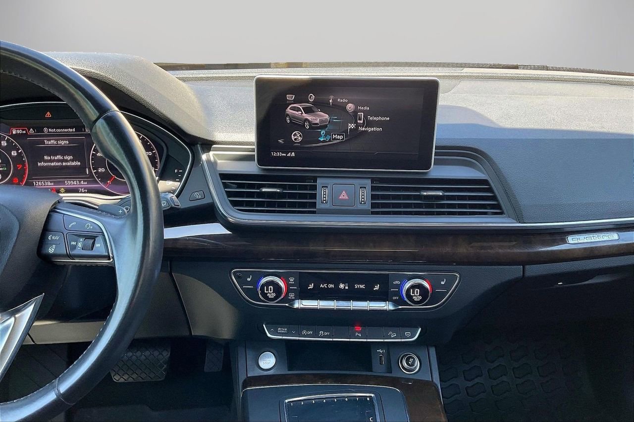 Used 2018 Audi Q5 2.0T Premium Plus w/ Premium Plus Package AWD/4WD image 13