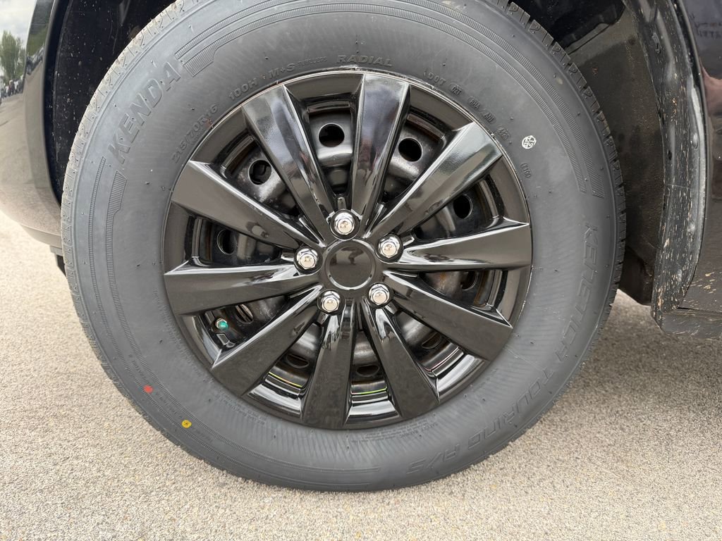 Used 2015 Nissan Rogue S AWD/4WD image 31