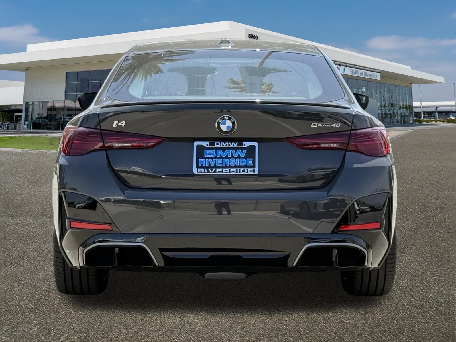 New 2026 BMW i4 eDrive40 w/ M Sport Package RWD image 9