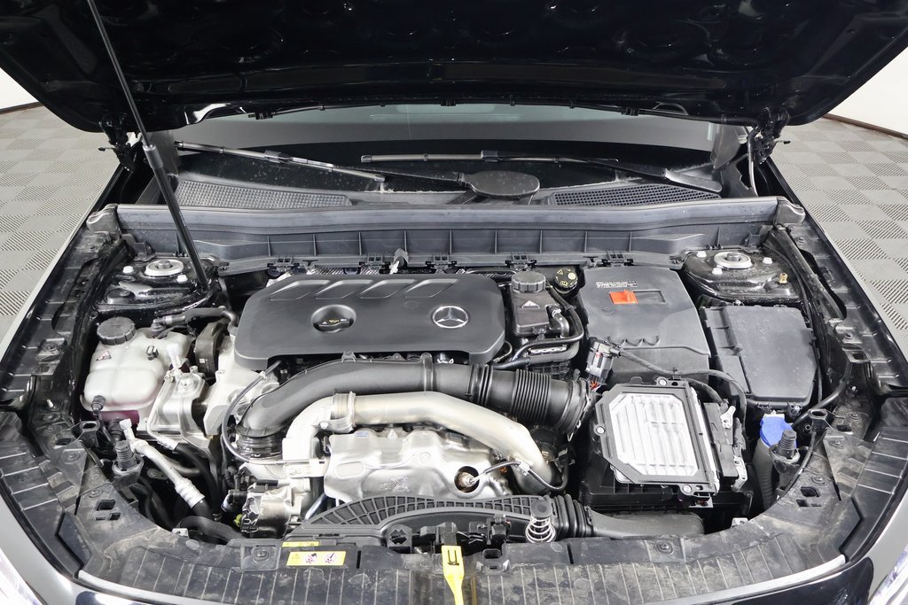 New 2026 Mercedes-Benz GLB 250 image 9