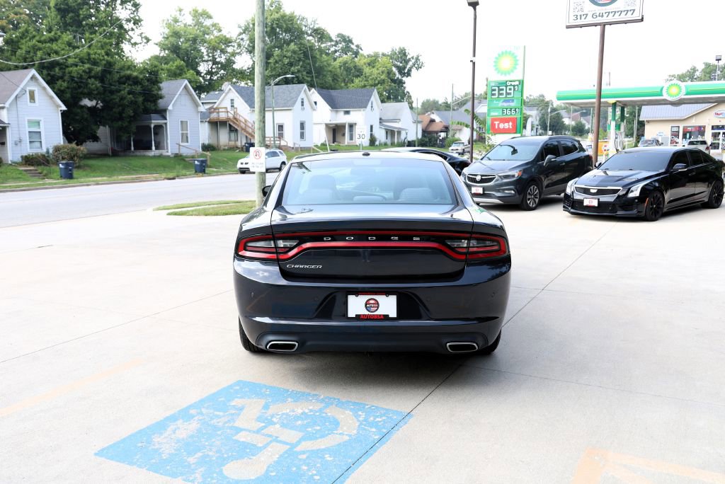 Used 2017 Dodge Charger SE w/ Popular Equipment Group RWD image 6