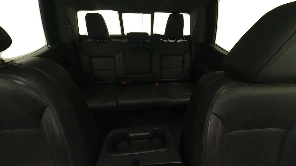 Used 2020 Chevrolet Silverado 1500 LT Trail Boss AWD/4WD image 29