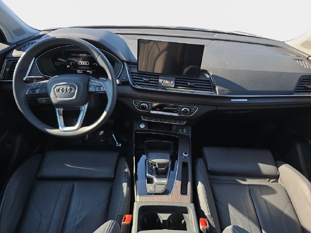 Used 2024 Audi Q5 2.0T Premium Plus AWD/4WD image 10