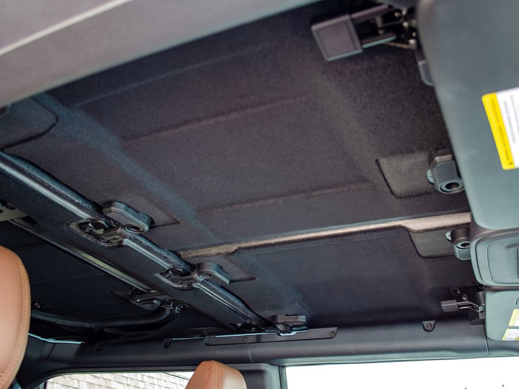 Used 2023 Ford Bronco Heritage Edition image 23