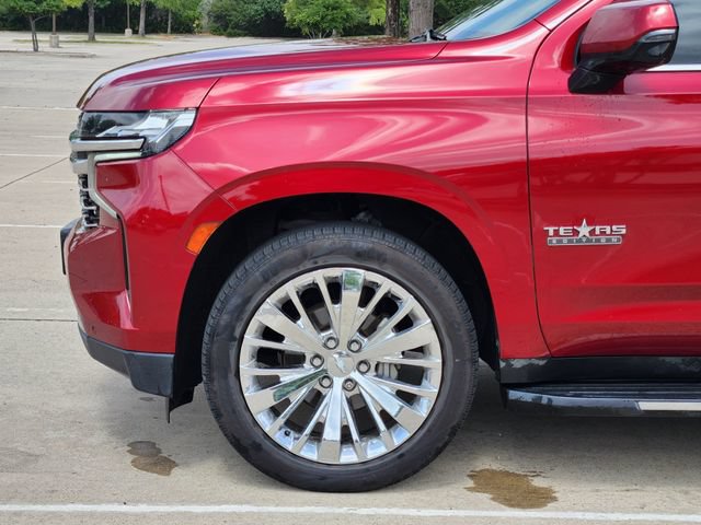Used 2021 Chevrolet Suburban LT w/ LT Signature Package RWD image 8