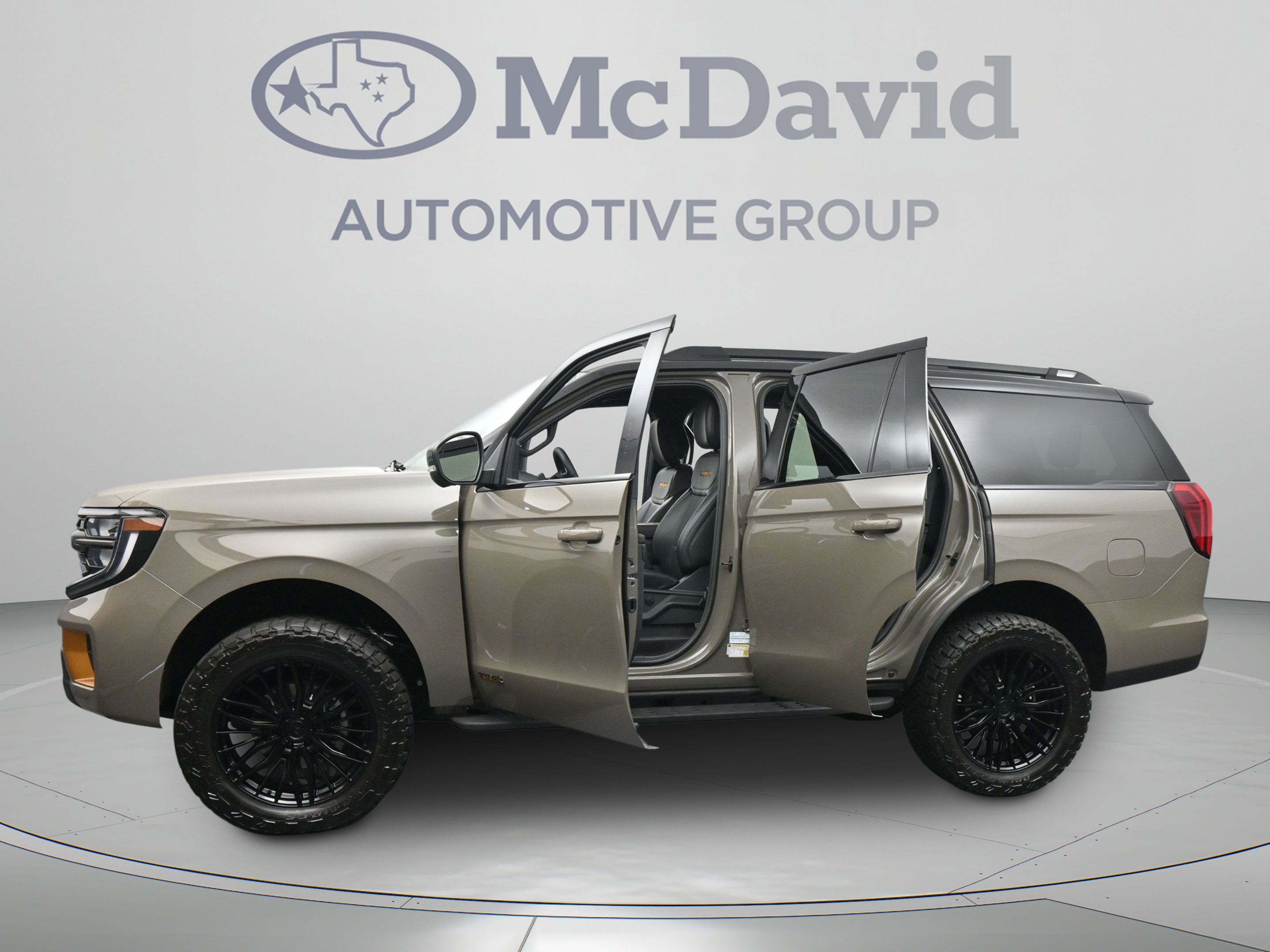 Used 2027 Ford Expedition Tremor w/ Driver's Package AWD/4WD image 43