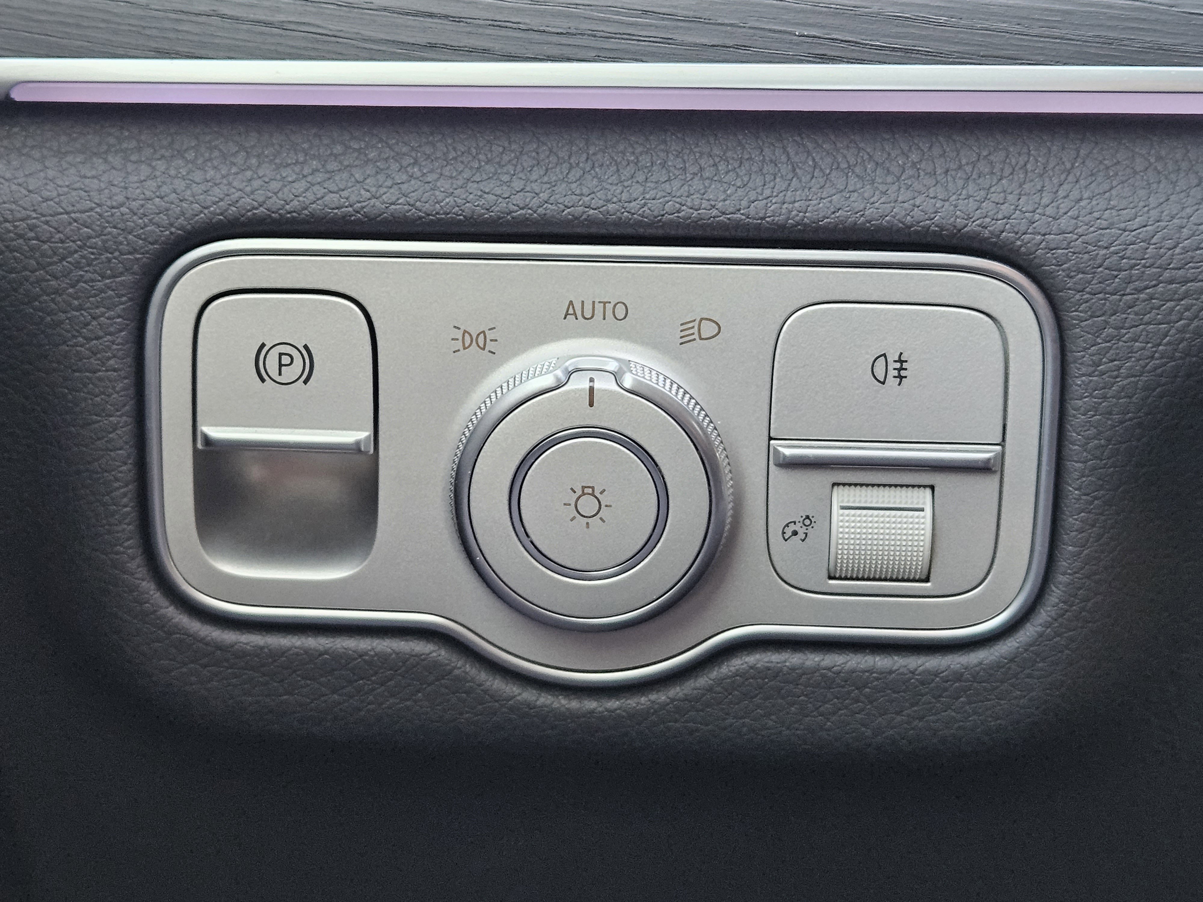 Certified 2025 Mercedes-Benz GLS 450 4MATIC image 23