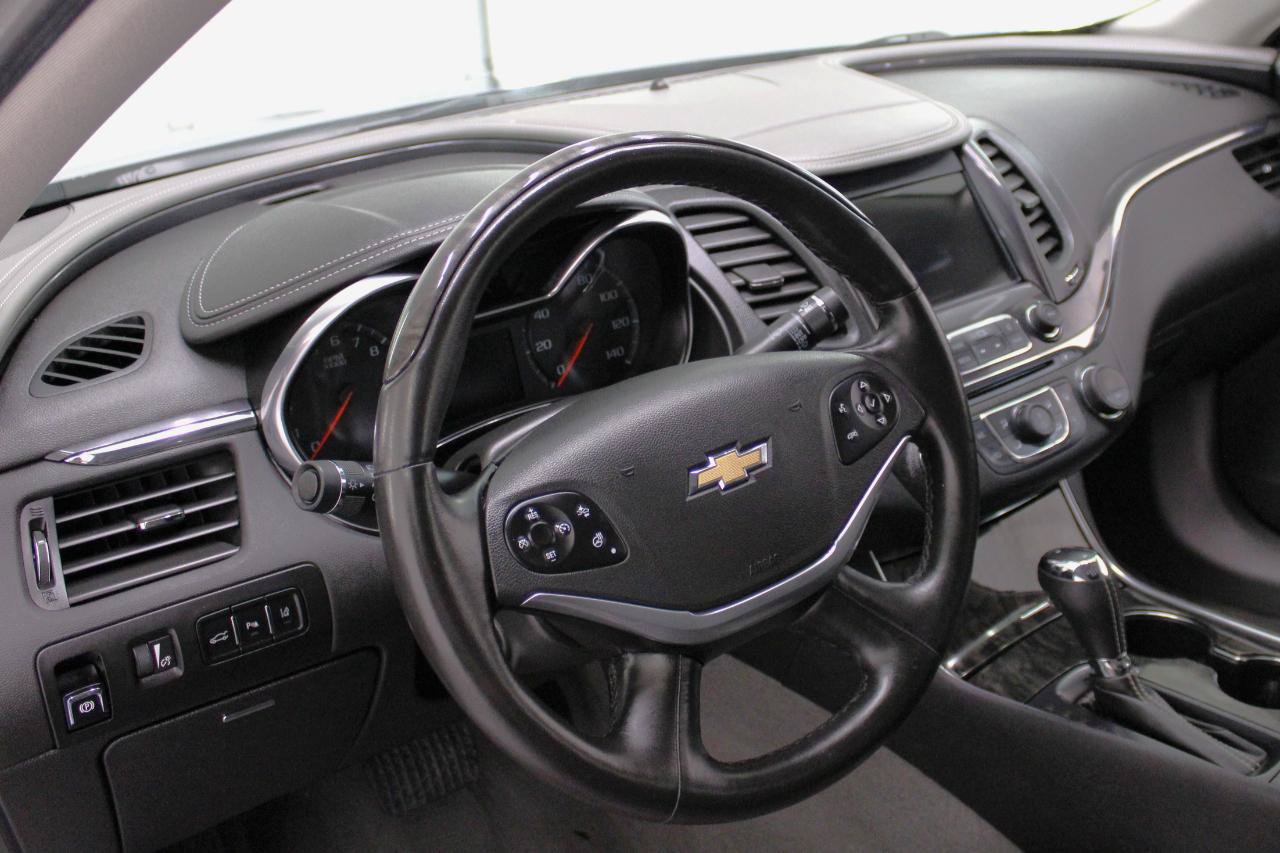 Used 2014 Chevrolet Impala LTZ FWD image 24